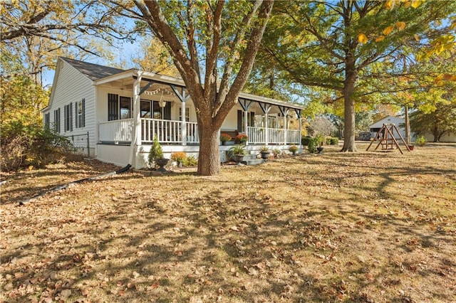 view of front of house with covered porch