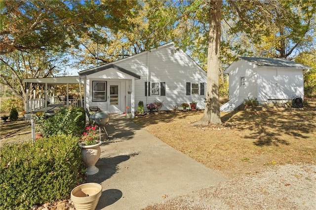 bungalow-style house featuring a porch
