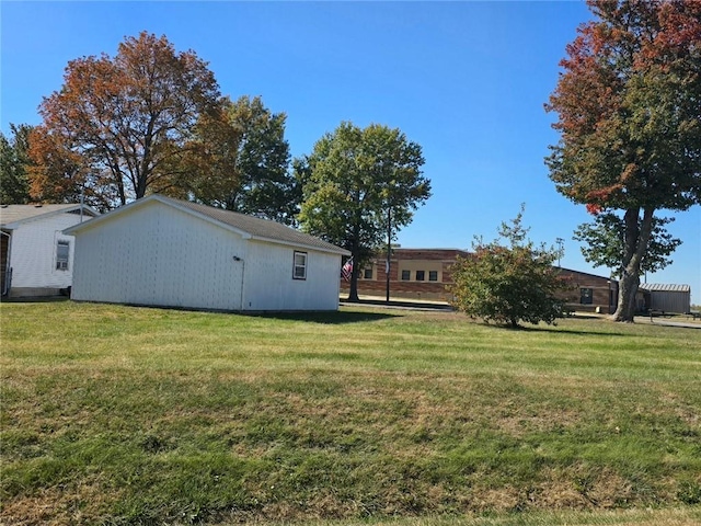 Listing photo 2 for 511 N Main St, Leeton MO 64761