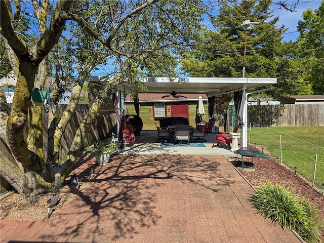 view of patio / terrace with ceiling fan