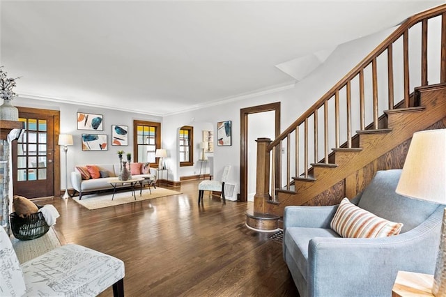 507 E 75th St, Kansas City, MO 64131 - living room featuring wood finished floors, a healthy amount of sunlight, and stairway
