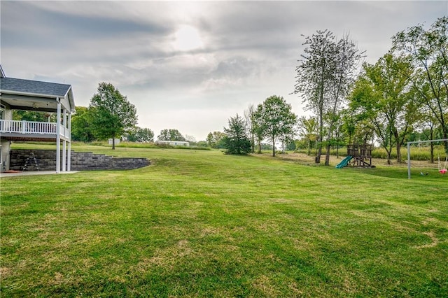 view of yard featuring a playground