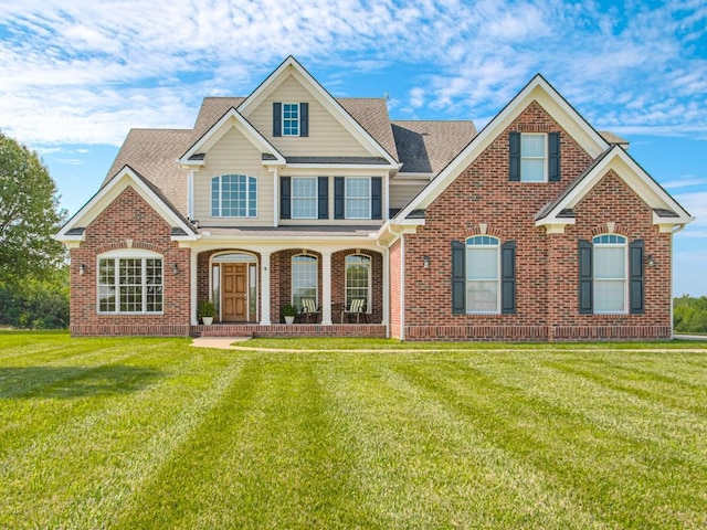 view of front of house with a front lawn