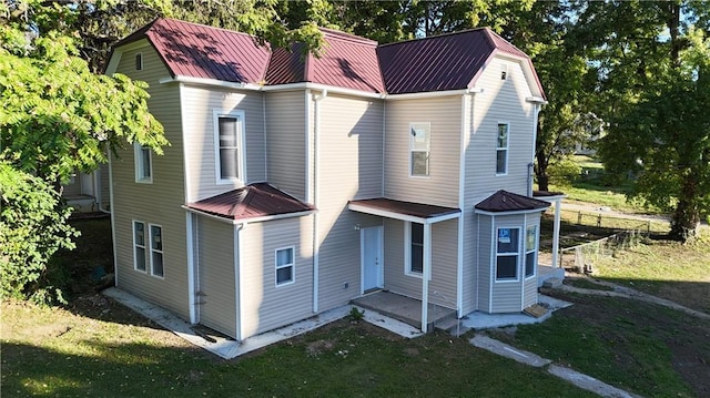 exterior space with a front yard