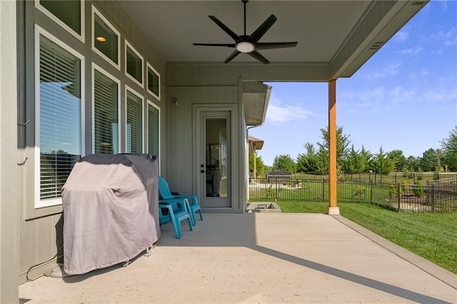 view of patio with ceiling fan