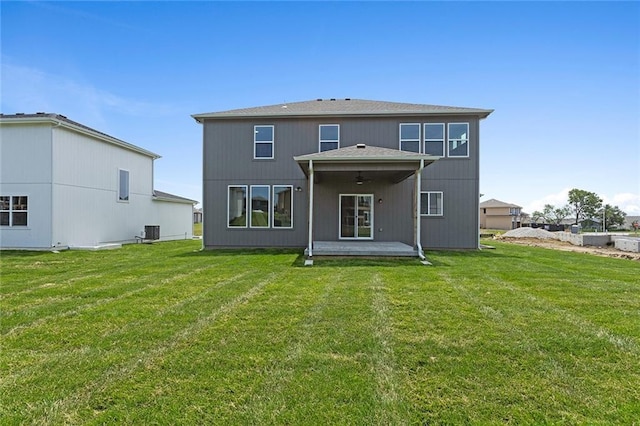 13428 W 178th St, Overland Park, KS 66013 - rear view of property featuring a yard, a patio area, and a ceiling fan