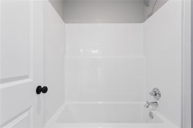 13428 W 178th St, Overland Park, KS 66013 - full bathroom featuring shower / bathtub combination