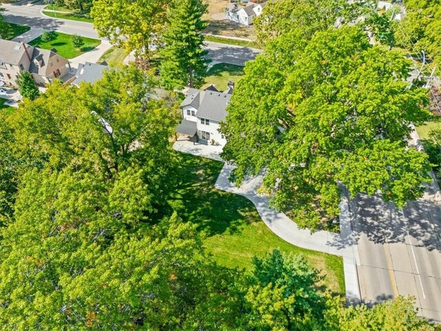 8301 Lee Blvd, Leawood, KS 66206 - bird's eye view