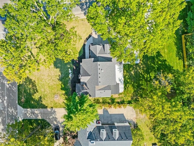 8301 Lee Blvd, Leawood, KS 66206 - drone / aerial view
