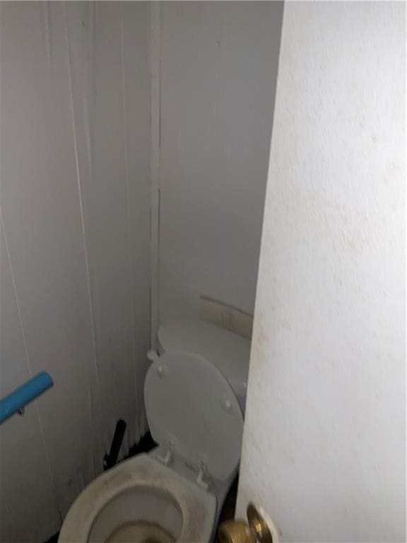 bathroom with toilet