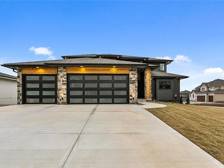 8000 Round Prairie St, Shawnee, KS 66220 - photo 1