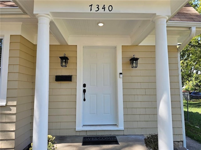 view of property entrance