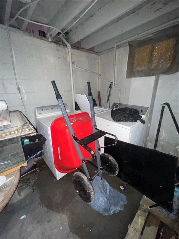 interior space with washer / clothes dryer