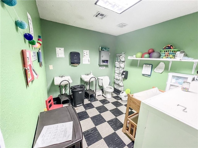 1201 S Willow St, Coffeyville, KS 67337 - home office featuring tile patterned floors