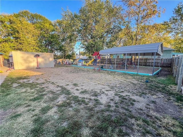 1201 S Willow St, Coffeyville, KS 67337 - view of yard with a playground