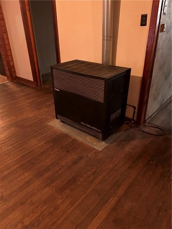 room details featuring wood-type flooring