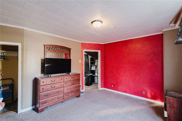 929 N 7th St, Atchison, KS 66002 - bedroom with carpet flooring, ornamental molding, and baseboards