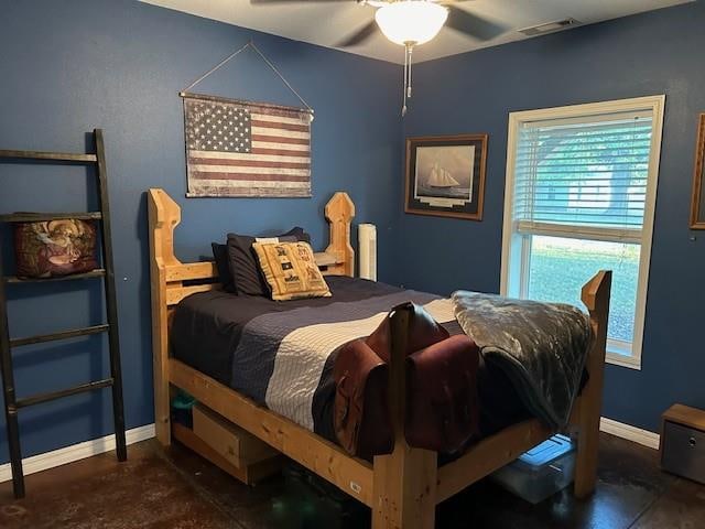 bedroom featuring ceiling fan