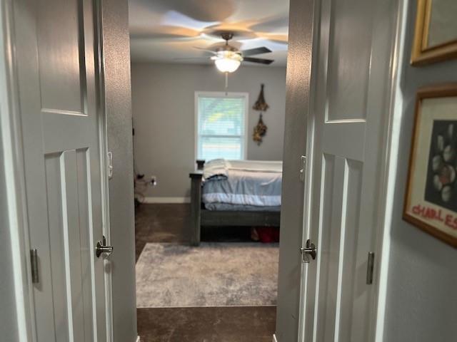 bedroom featuring ceiling fan