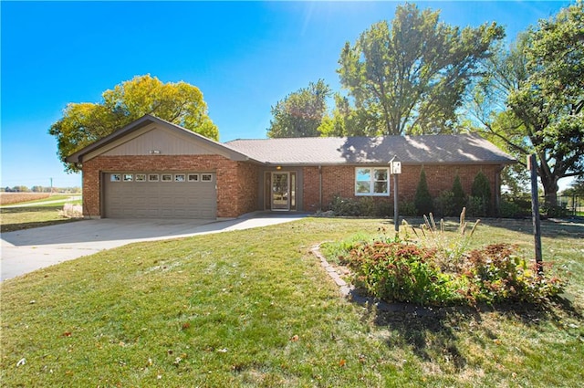 ranch-style house featuring a front lawn and a garage