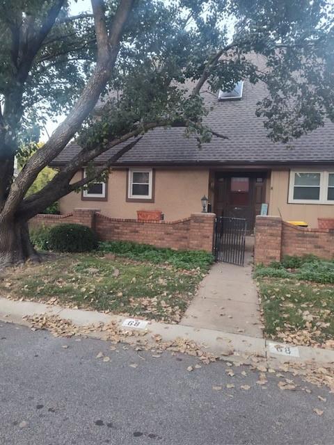 view of front of house