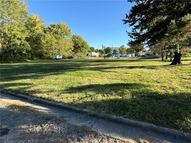 303 W 18th St, Higginsville MO, 64037 land for sale