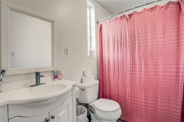 403 S Jackson St, Archie, MO 64725 - full bathroom featuring vanity and a shower with curtain