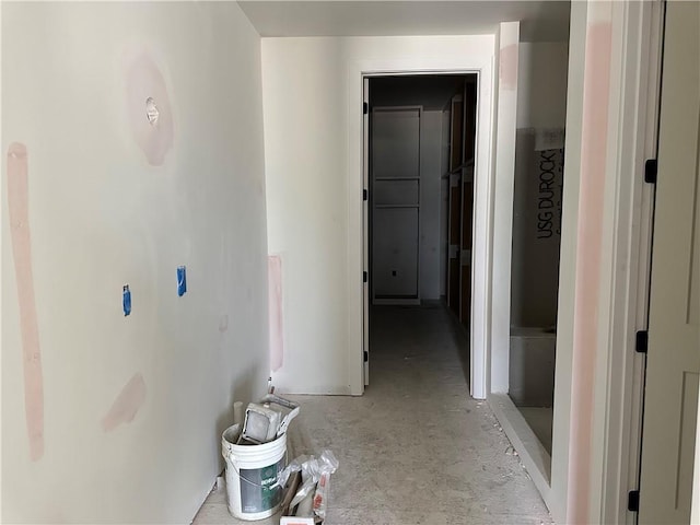 2852 W 133rd Ter, Leawood, KS 66209 - view of hallway