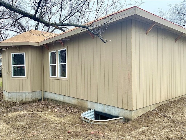 view of home's exterior