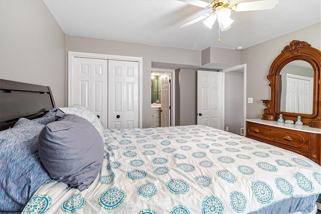 bedroom featuring ceiling fan