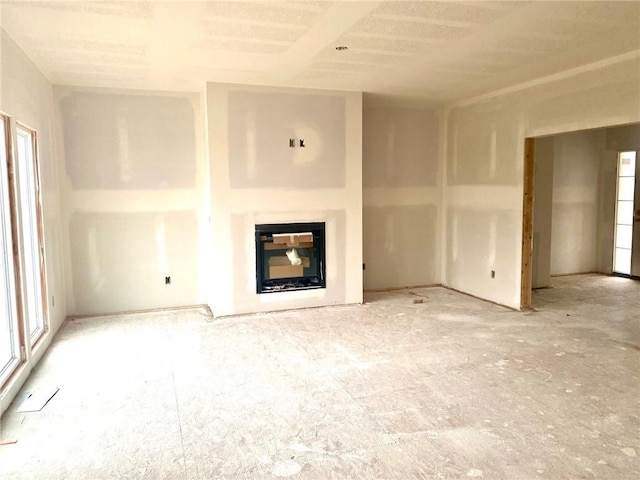 view of unfurnished living room