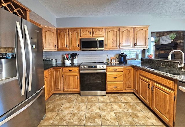 915 E Katy St, Scammon, KS 66773 - photo 11
