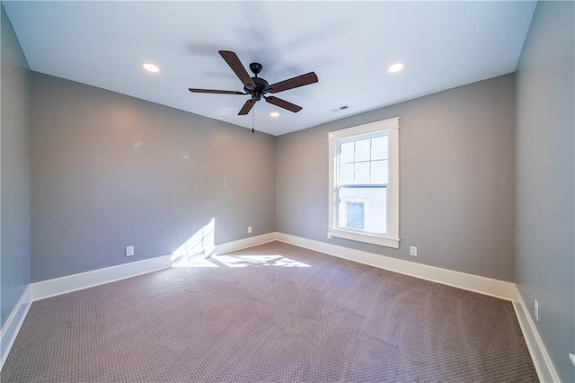 unfurnished room featuring carpet flooring and ceiling fan