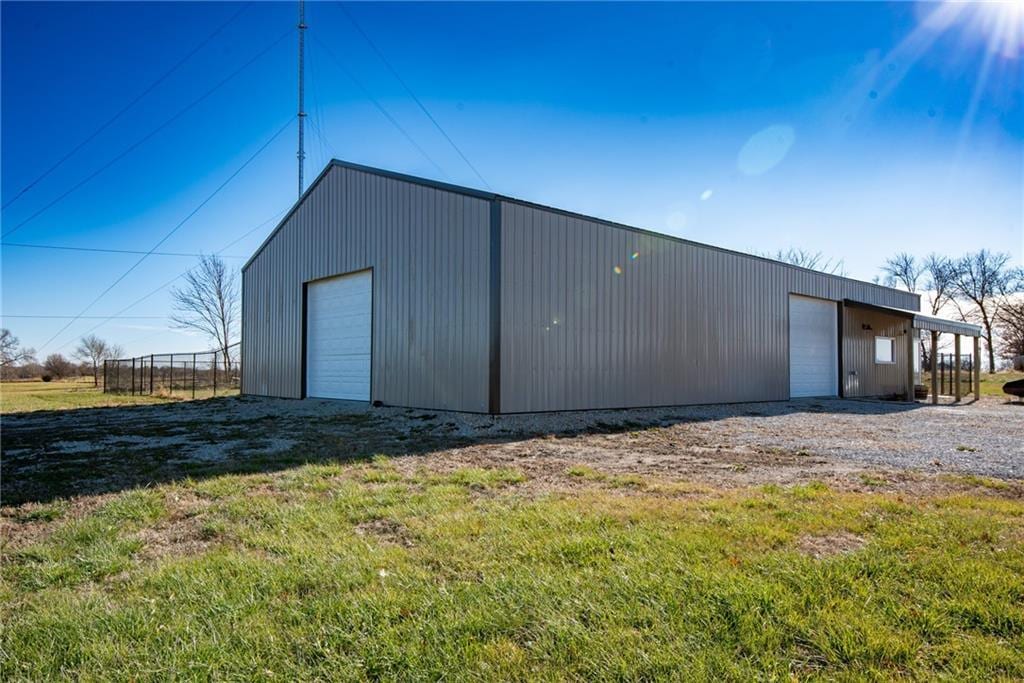 view of outbuilding