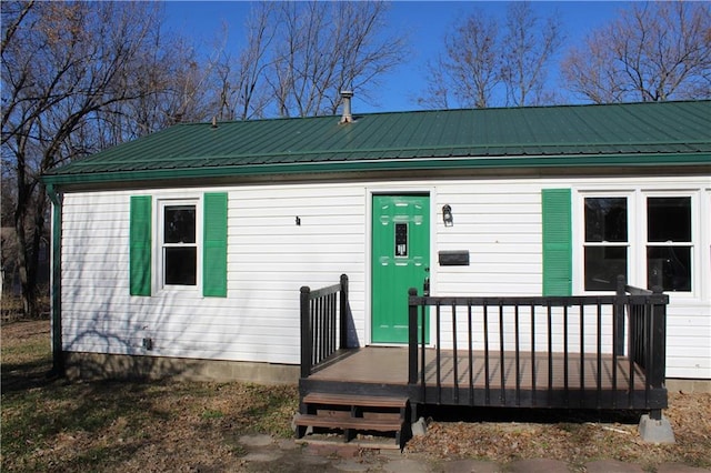 view of front of property