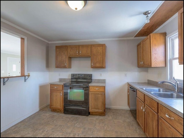 kitchen with dishwasher, black range with electric stovetop, sink, and crown molding