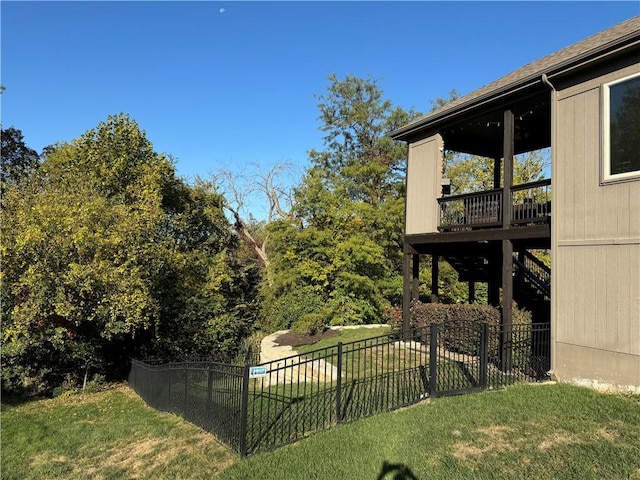 view of yard featuring a wooden deck