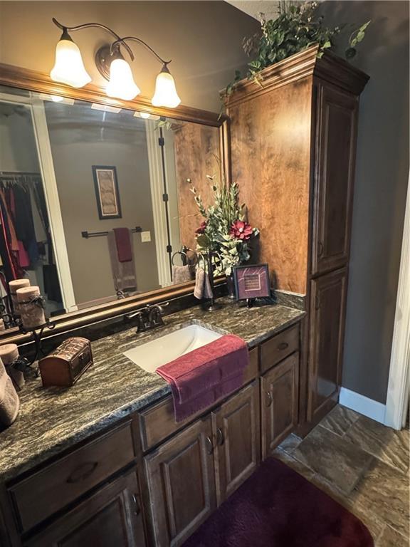 bathroom with vanity