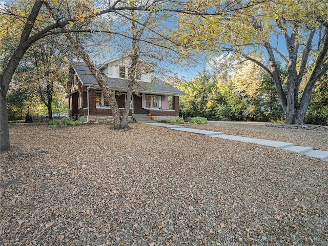 view of front of house featuring covered porch