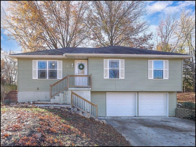 view of front of home featuring a garage