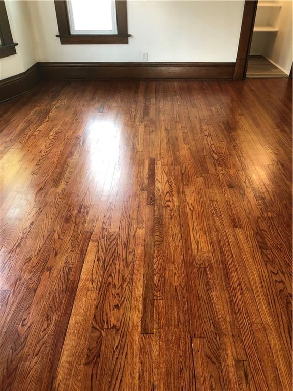 room details featuring hardwood / wood-style flooring