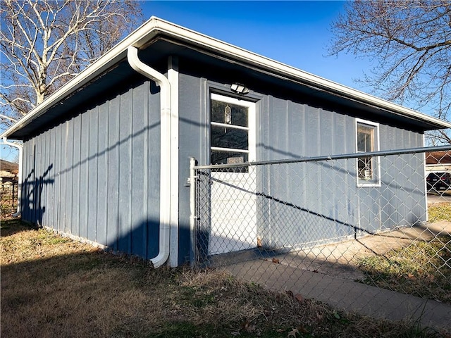 view of home's exterior