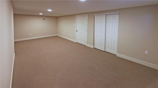 unfurnished bedroom featuring carpet flooring