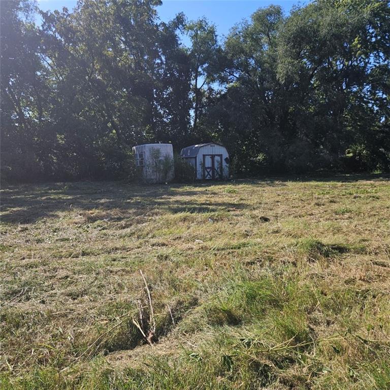 201 Sitter St, Pleasant Hill, MO 64080