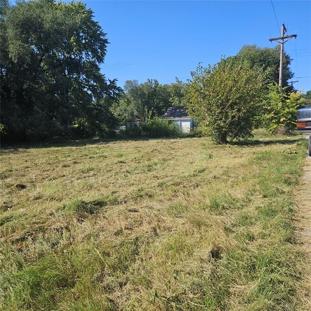 201 Sitter St, Pleasant Hill, MO 64080