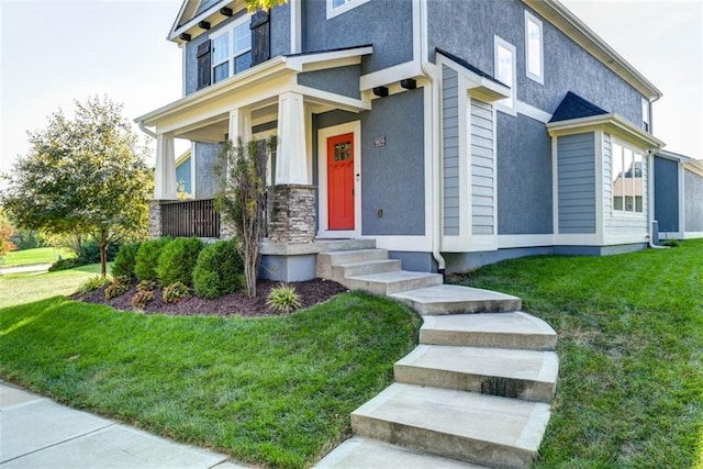 view of front facade featuring a front yard