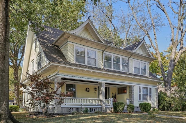 view of front of property with covered porch