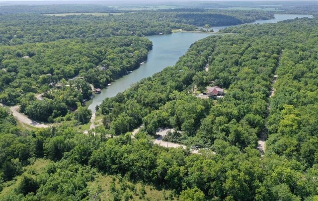 218 NE Lakeside Dr, La Cygne, KS 66040