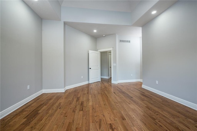 20473 199th St, Tonganoxie, KS 66086 - empty room featuring baseboards, wood finished floors, and recessed lighting