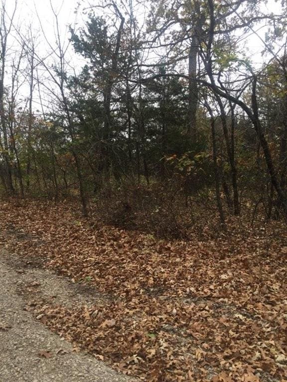 22 Granada Rd, Mound City, KS 66506